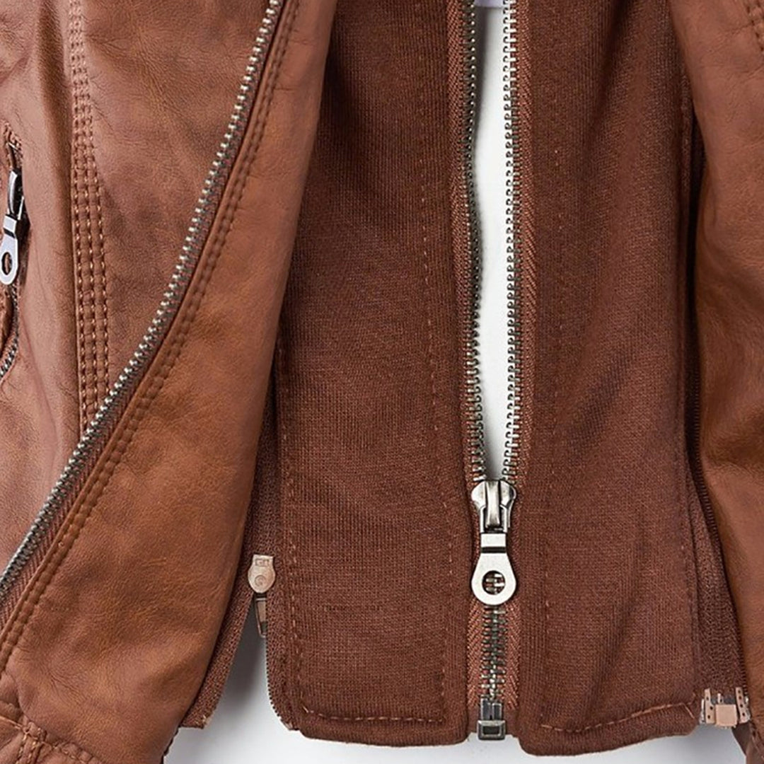Clara Domínguez - Chaqueta de piel ultra elegante
