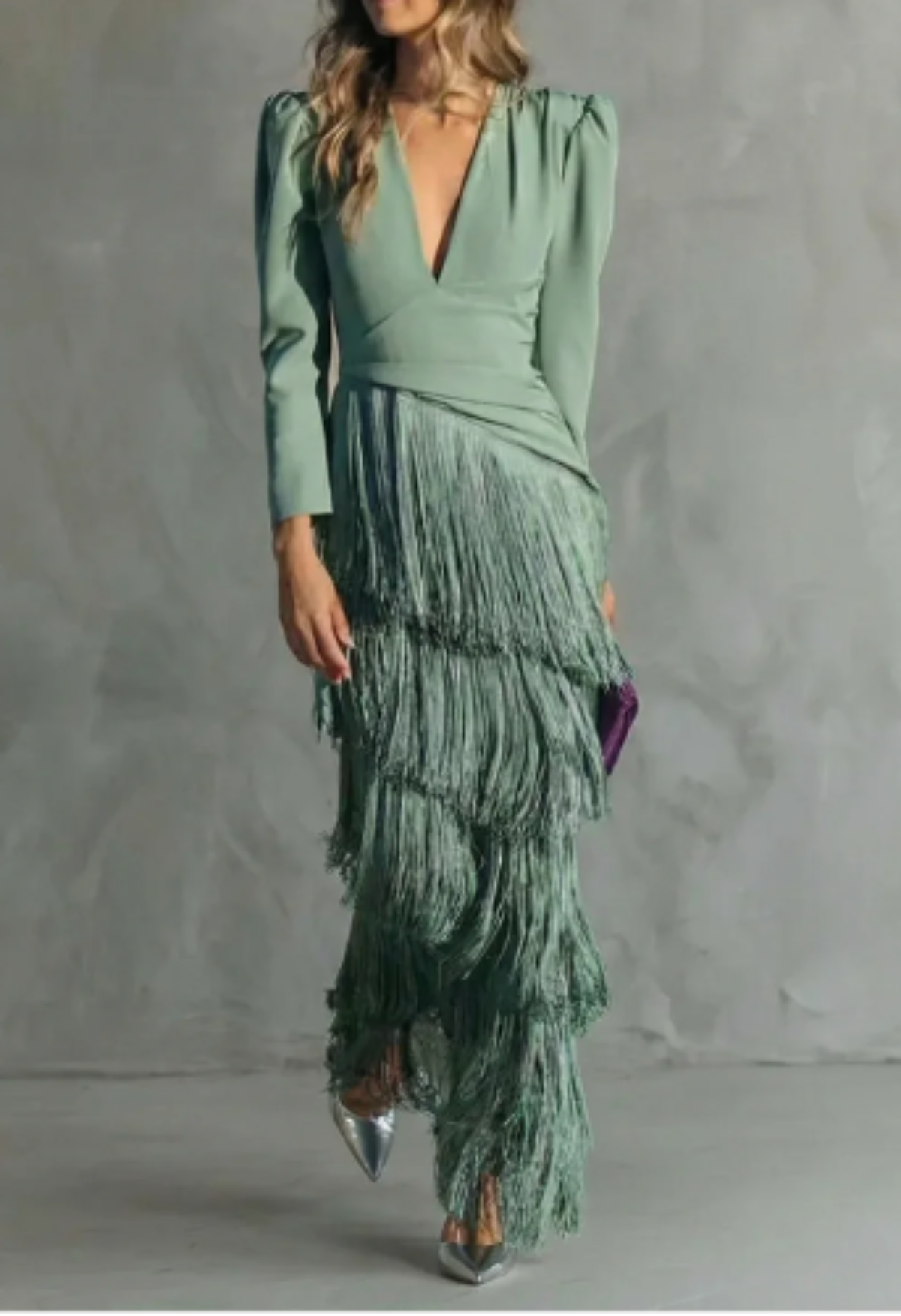 Clara | Vestido elegante con mangas de flecos