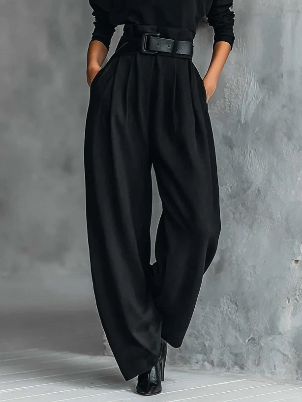 Juliet |  Conjunto de jersey de cuello alto y pantalón recto