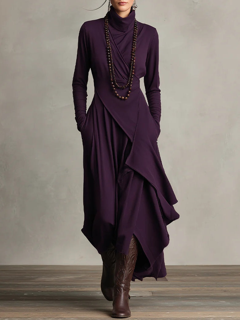 Sandra | Vestido largo plisado asimétrico con cuello alto morado