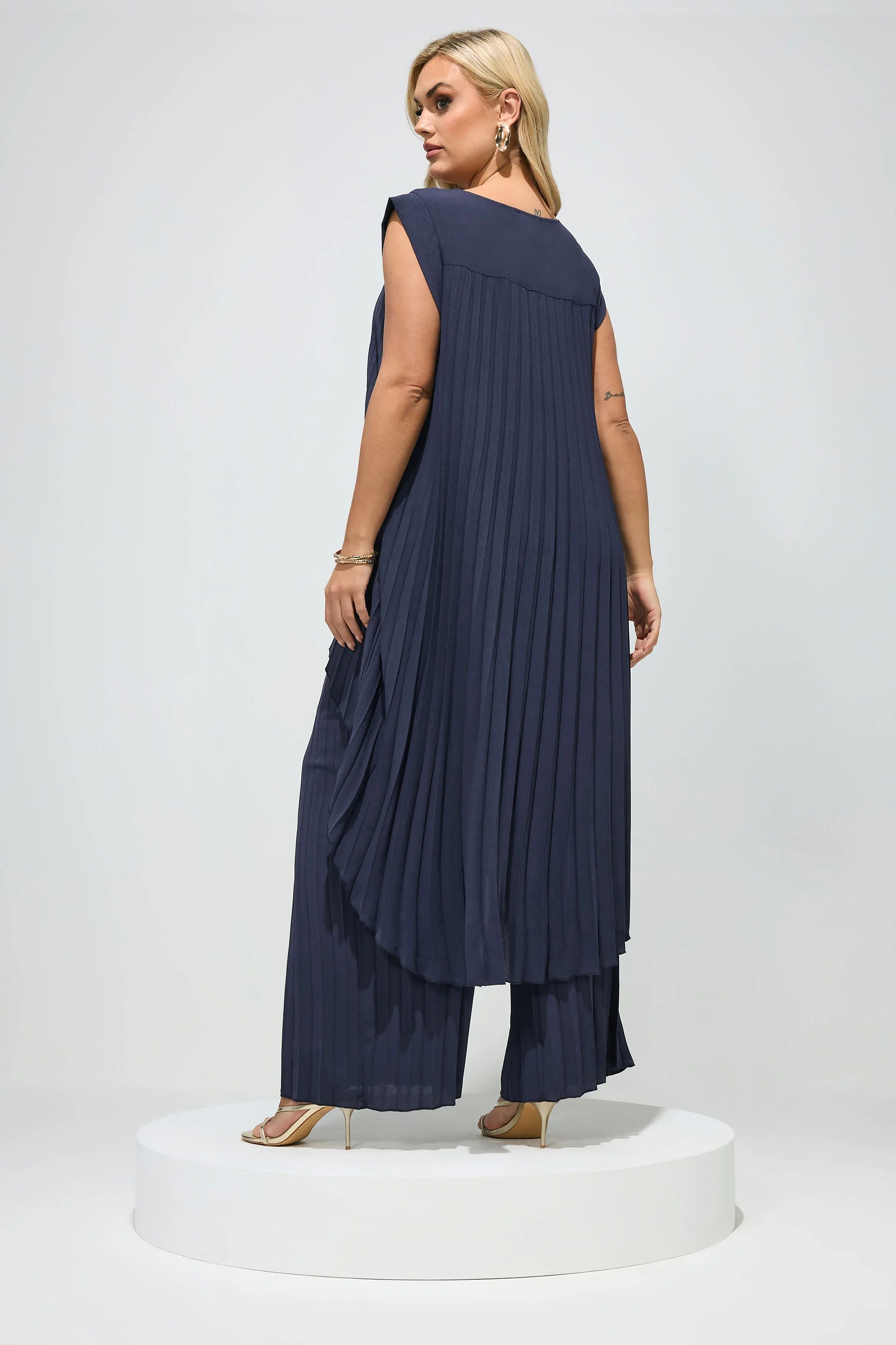 Curve | Conjunto plisado