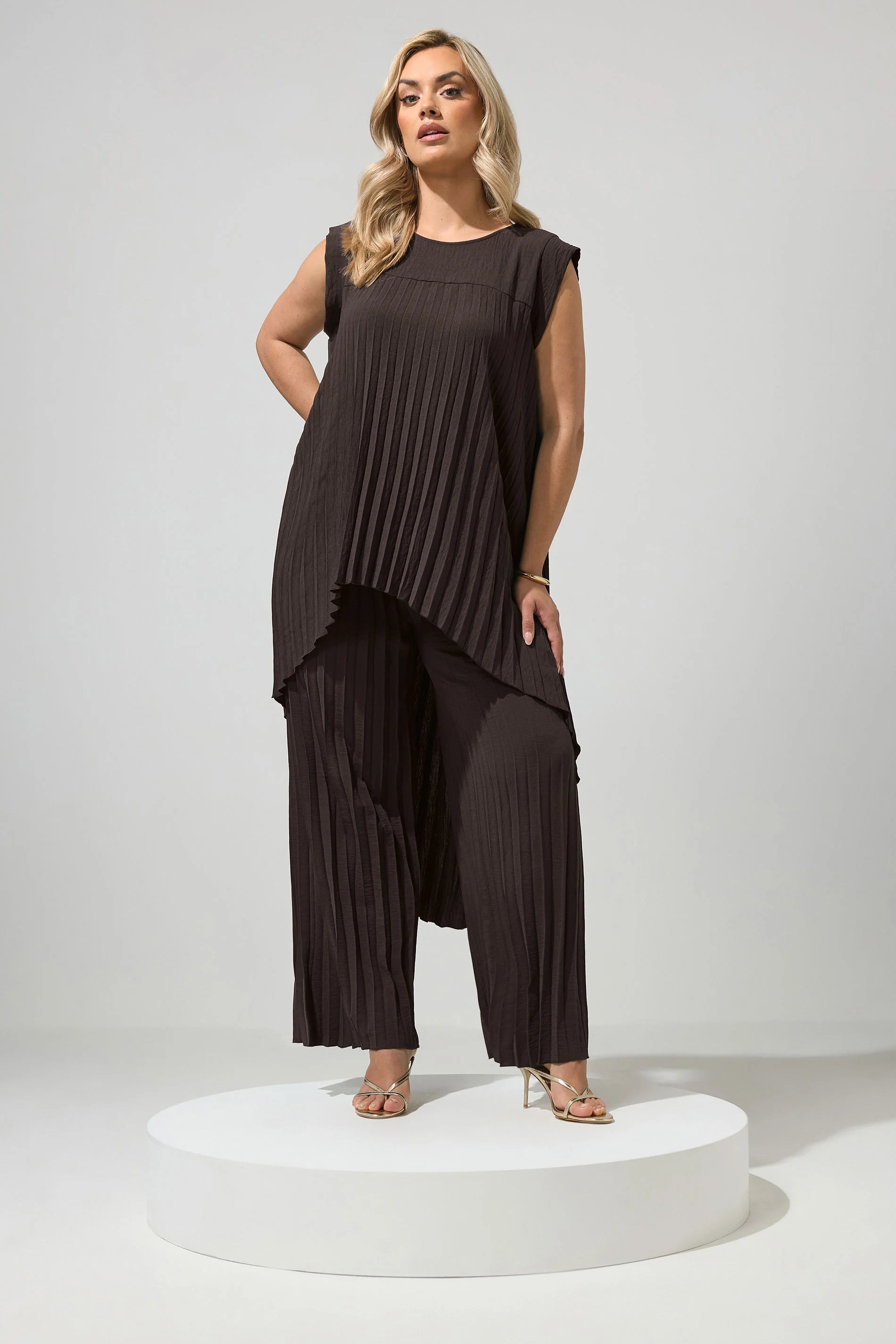 Curve | Conjunto plisado