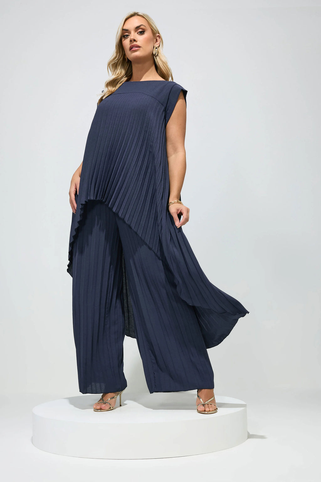 Curve | Conjunto plisado